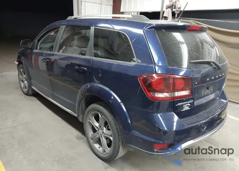 2017 Dodge Journey Crossroad Plus z USA, uszkodzony, nr VIN 3C4PDCGG4HT552722